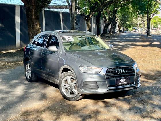 AUDI Q3 1.4 TFSI FLEX PRESTIGE PLUS S TRONIC